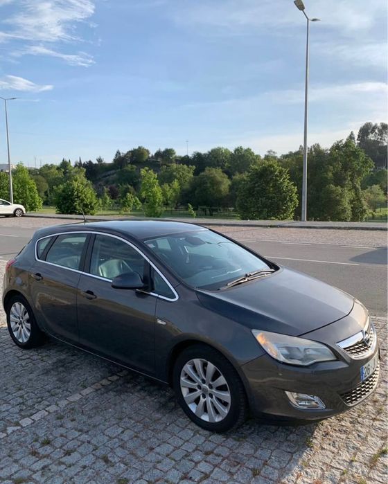 Opel Astra económico e fiável