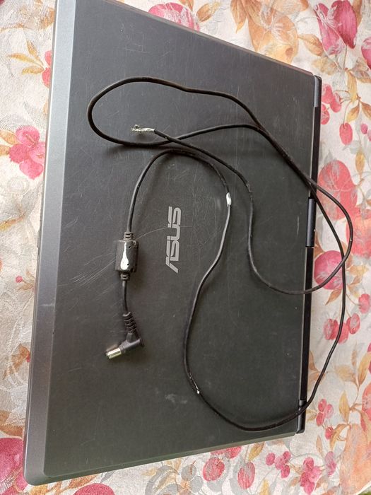 Ноутбук Asus X51L