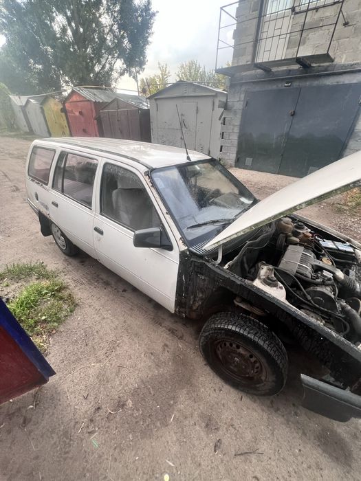Опель кадет Караван