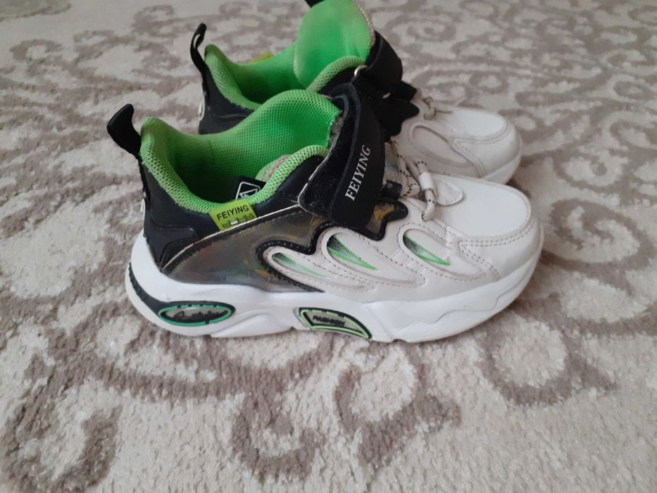 Кросовки, кросівки 29-30 розмір