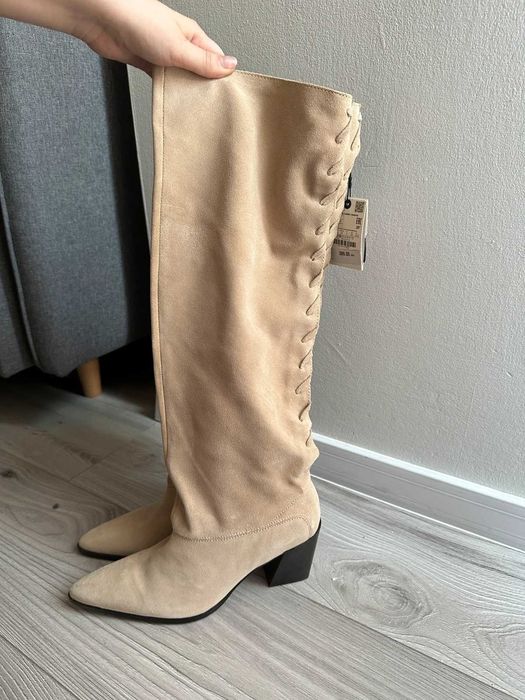 Zamszowe skórzane kozaki kowbojki ZARA