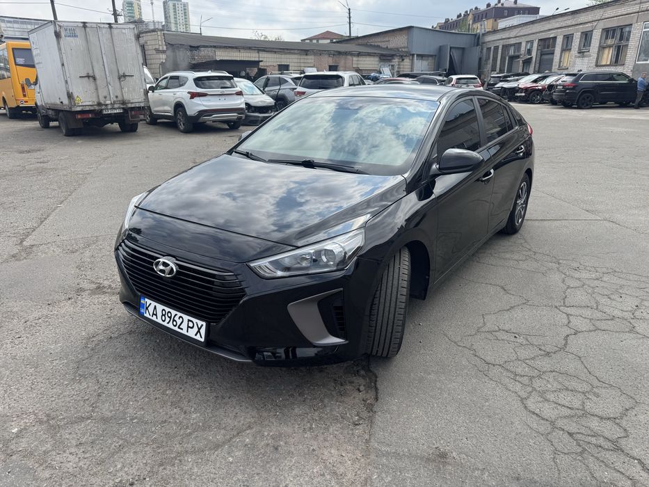Hyundai Ioniq Гибрид Лізинг