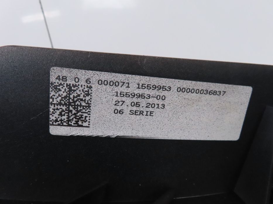 Painel / Guarda-Lamas Bmw I3 Ref: 51137369572