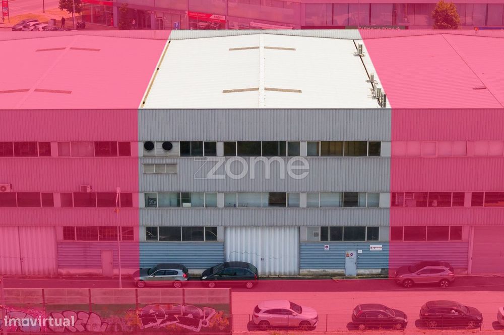 Pavilhão com 1782m2 em Ferreiros - Braga