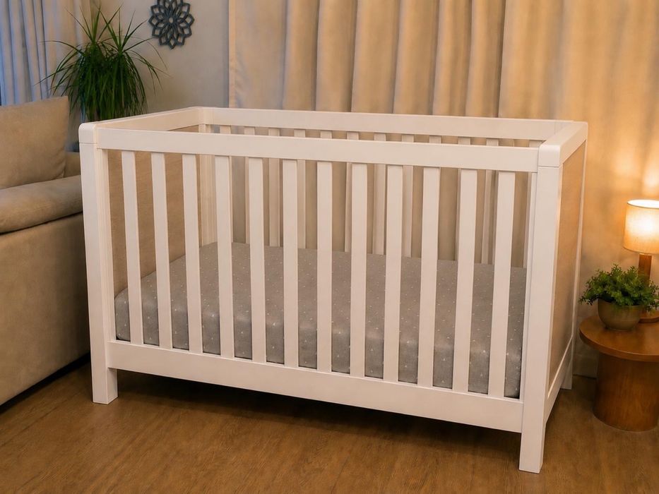 Cama de Criança / Berço de Bebé– Branco e Madeira