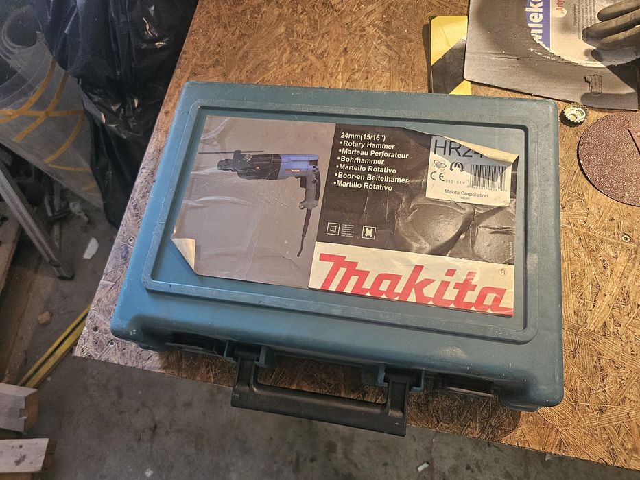 Młotowiertarka Makita HR2450