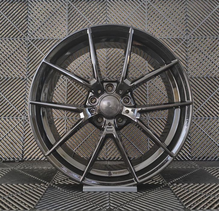 JANTES BMW LOOK M4 CS EM 19 | 5X120 PRETO BRILHO