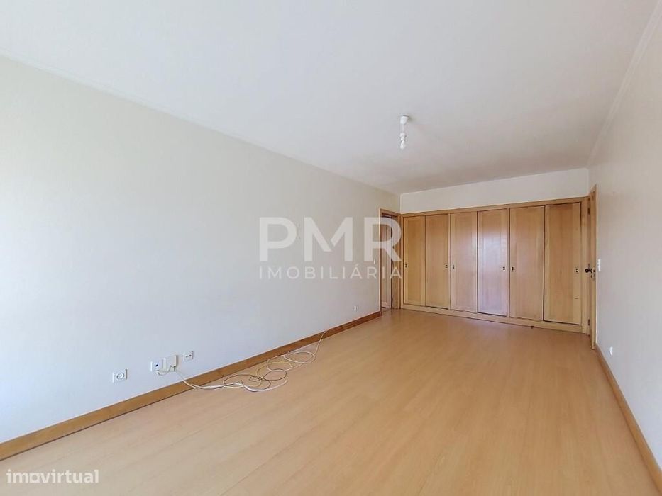 Apartamento T1 em Santa Clara