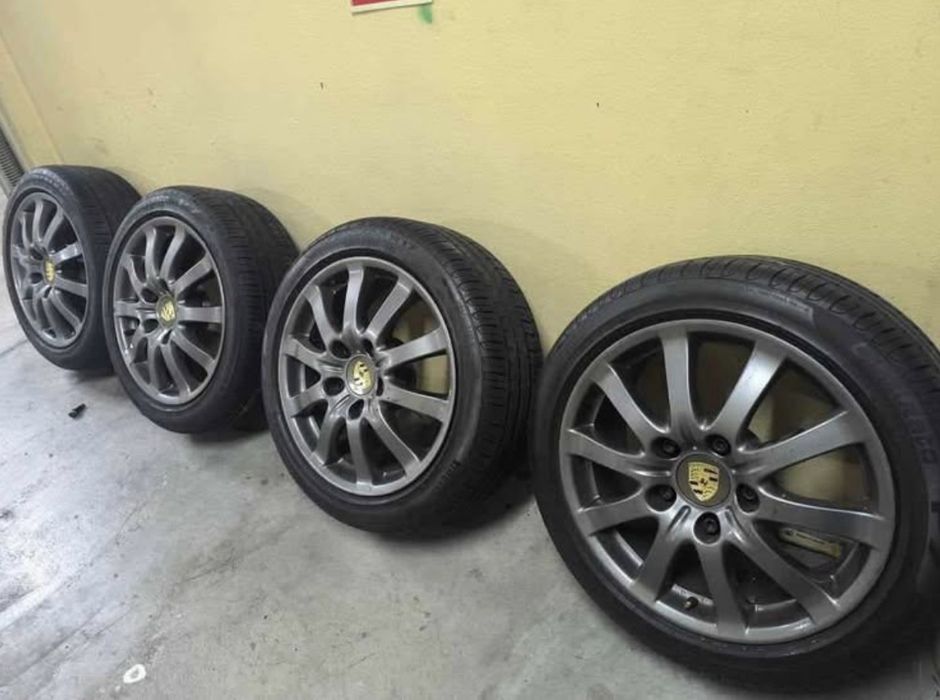 Jantes Porsche Cayenne 17 com pneus ( TROCA ))
