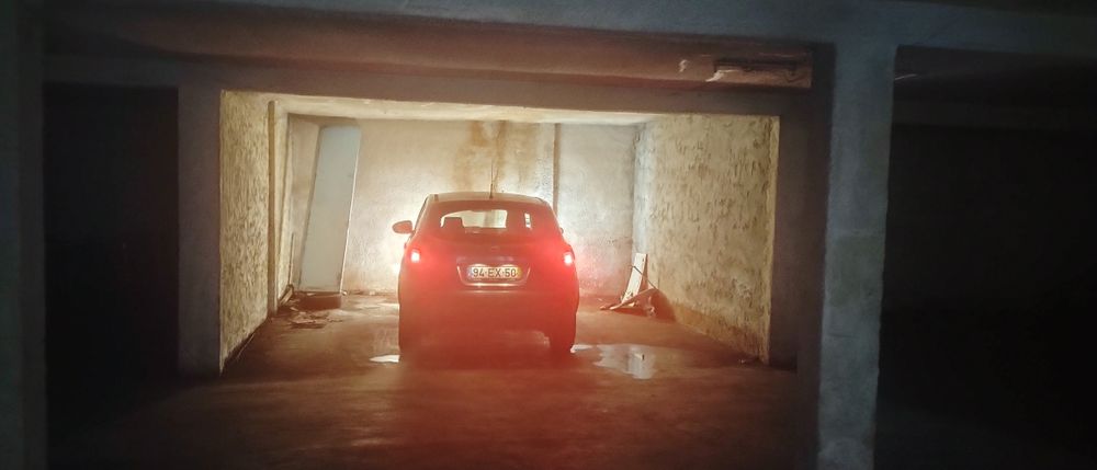 Vendo Garagem na Cave