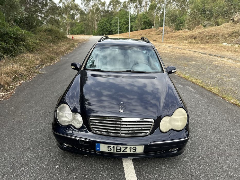 Mercedes Benz C270 Auto Avantgard c/Avaria