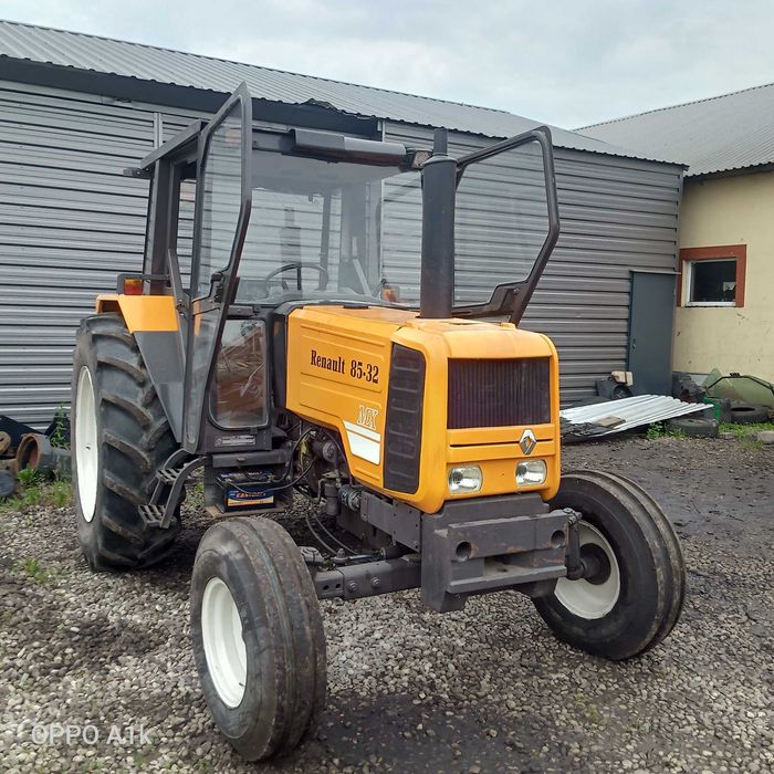 Renault   8532 MX