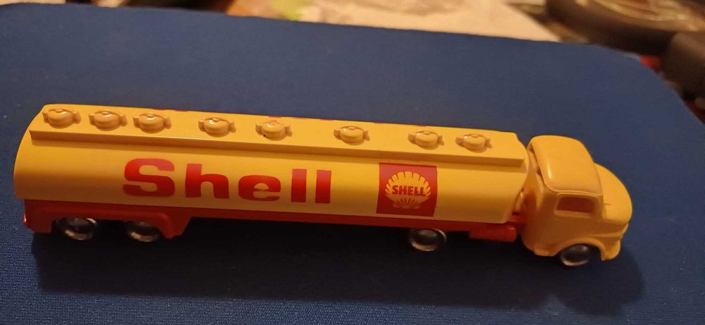 Lego Mercedes Shell Tanker 1966