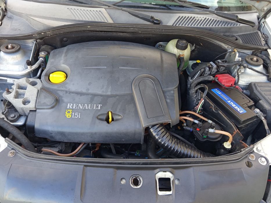 Renault Clio 1.5 DCI — photo 2