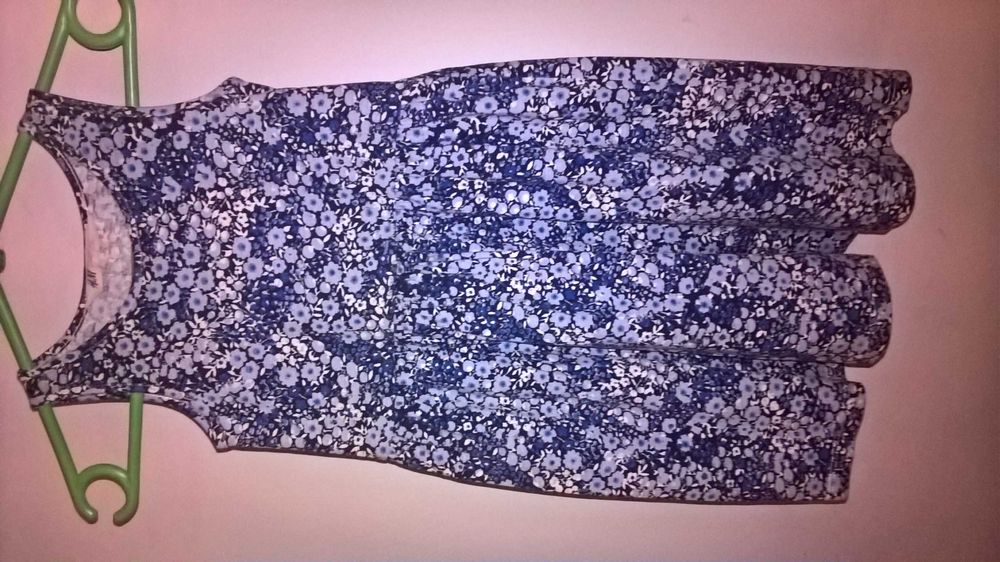 Sukienka dziecieca HM na wzrost 110-116