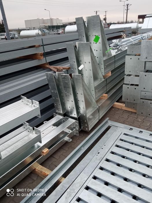 Konstrukcja stalowa hali 12x24 IWOSTAL