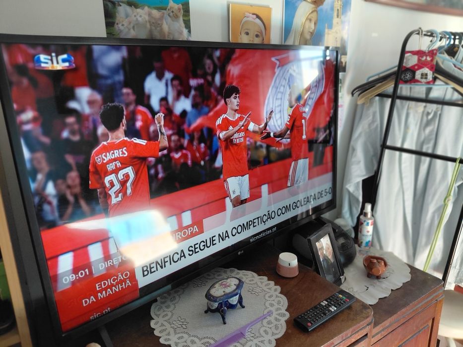 LG 4K UHD 43 polegadas