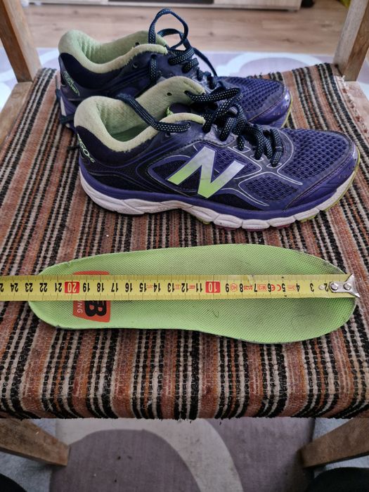 Buty do biegania New Balance 860v6 r  36