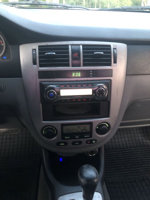 Продаю машину Chevrolet Lacetti