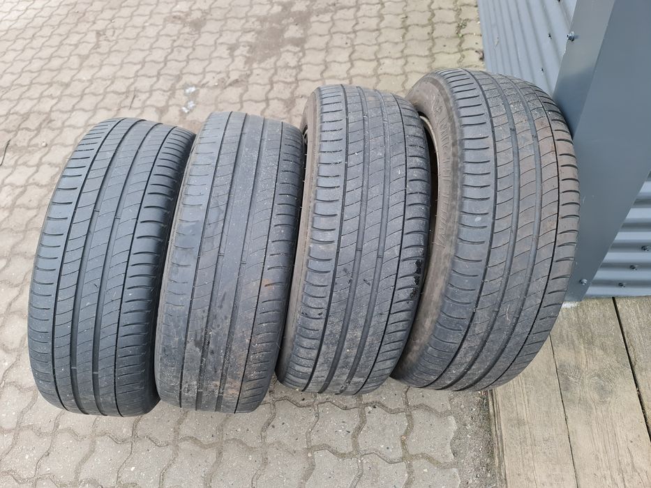 Колеса, диски Kia R17 літня резина 215/55r17 tpms