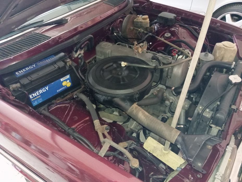 Motor Mercedes w123 300d OM 617