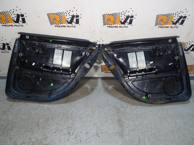 Forra / revestimento genérico AUDI A4 (8EC, B7)