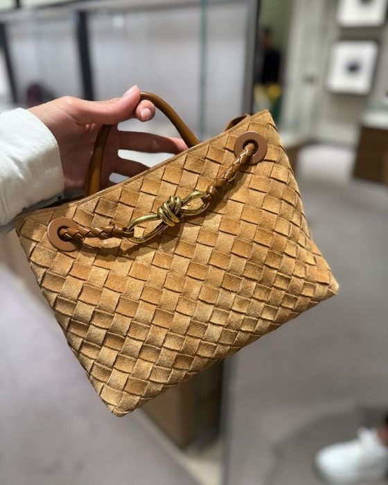 Bottega Veneta Andiamo замшевая замша сумка сумочка клатч кросбоді bv