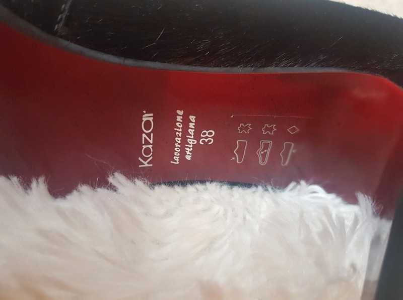 Kazar skórzane szpilki 38 czarne. Stan idealny.