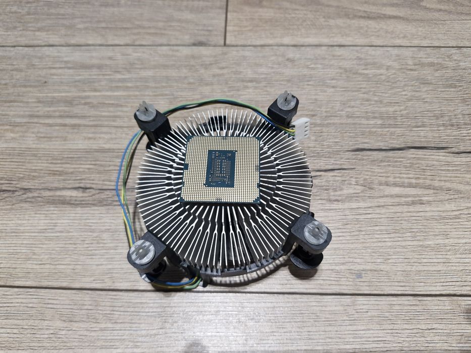 Intel core i3-10100F