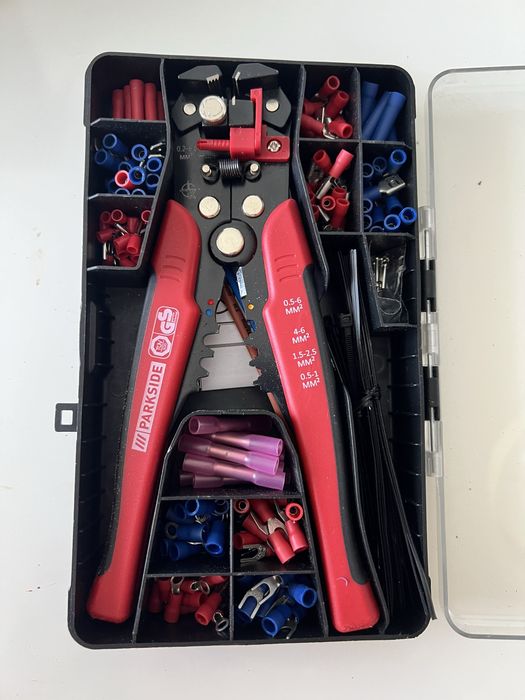 Crimpadora com acessórios Parkside (usada)