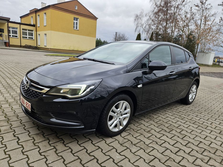 Opel Astra *automat*  super stan *