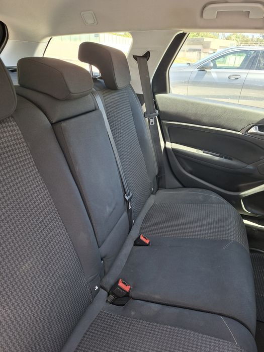 Peugeot  308 sw 1500