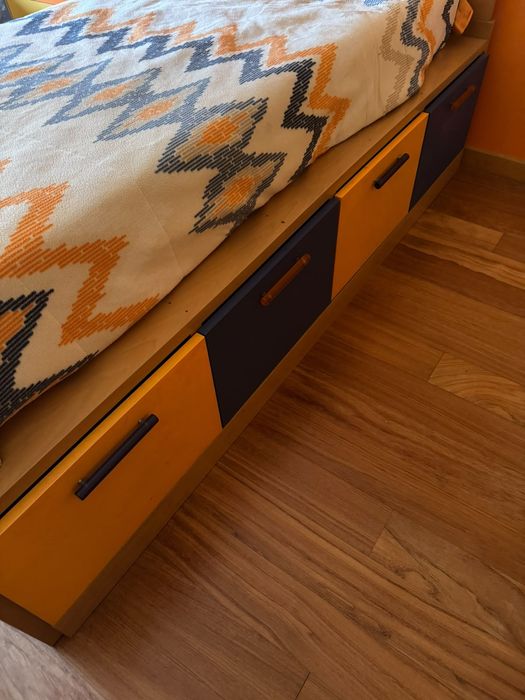 Cama de solteiro