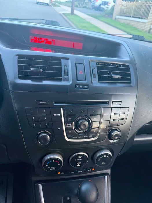 Mazda 5 Grand Touring      2014