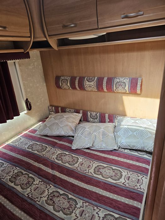 Reloute Inglesa alta qualidade SWIFT ,cama casal 2