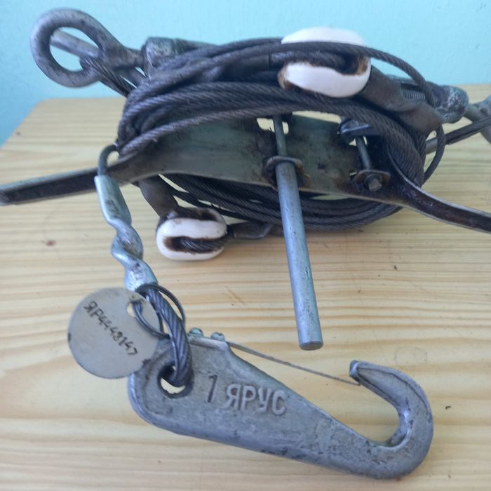 Армейская радиостанция- Принадлежности