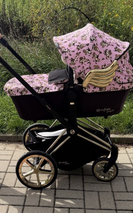 Cybex priam by jeremy scoot gondola