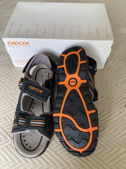 Calçado GEOX novo