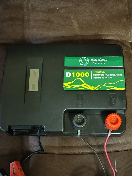 Електропастух Mole Valley Farmers D1000 12-220В/1.0Дж/7Км