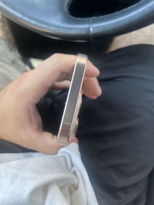Iphone 16 pro 128gb desert titanium