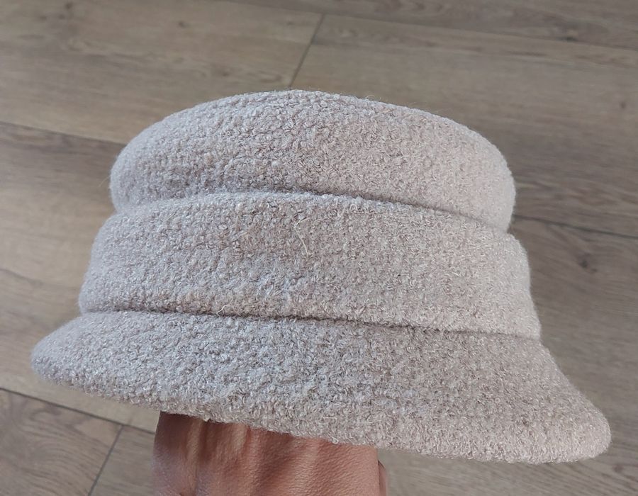 Kapelusz czapka jak nowy