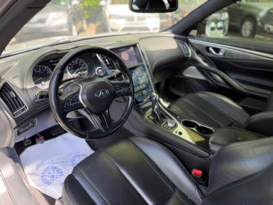 Infiniti Q60      2018