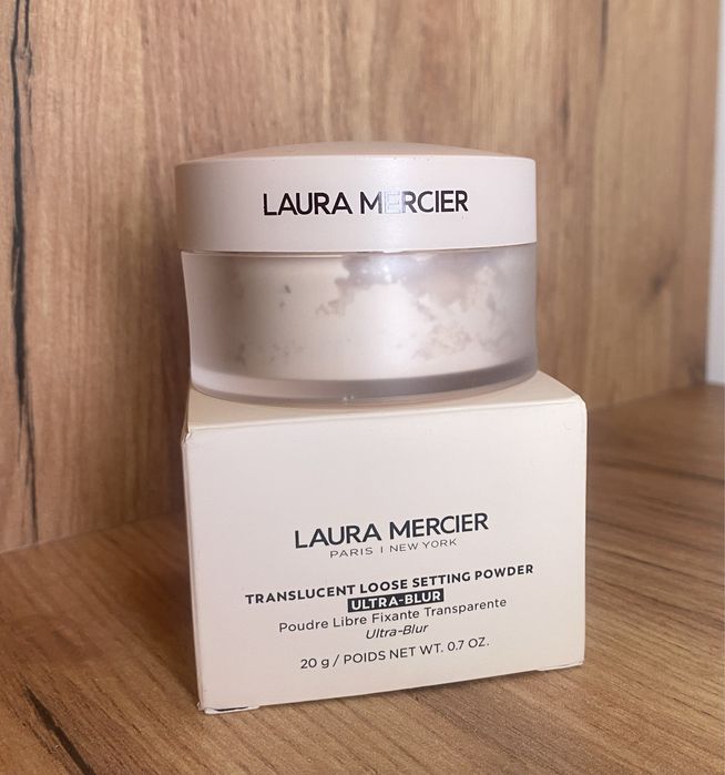 Розгладжуюча пудра Laura Mercier Loose Powder Ultra Blur