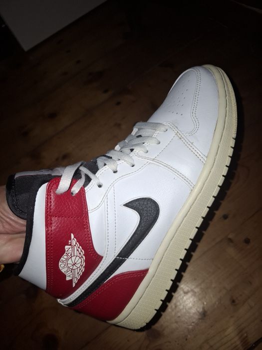 Nike Air Jordan Mid buty sportowe sneakersy  41