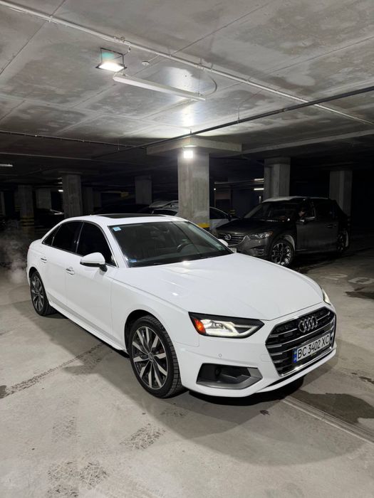 Audi A4 premium 2021