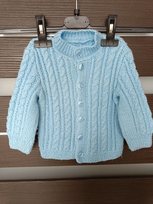 Niebieskie sweterek 62/68
