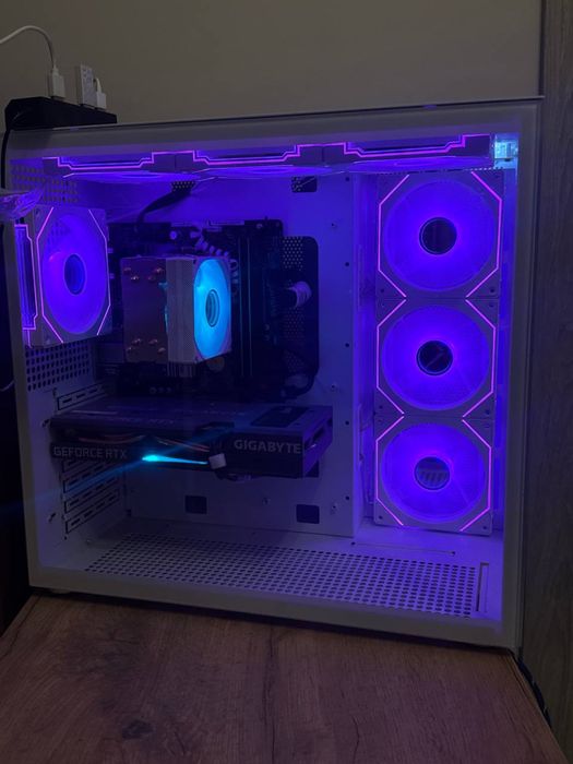 Продам ігровий пк в ідеальнлму стані на гарантії валикий комплект