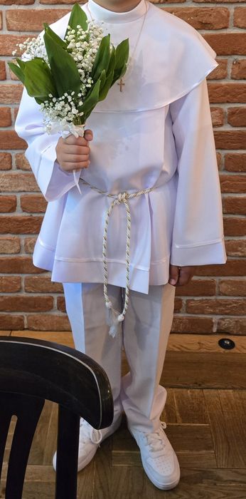Strój komunijny dla chłopca, 155cm, alba