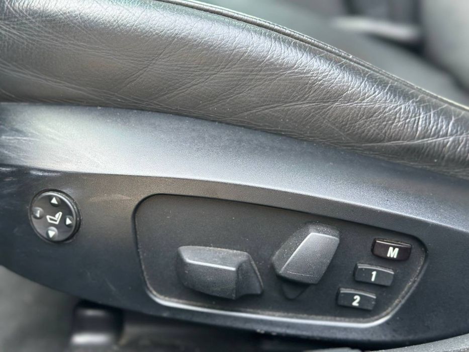 BMW E90 330I 3.0 BENZYNA 258 KM Automat