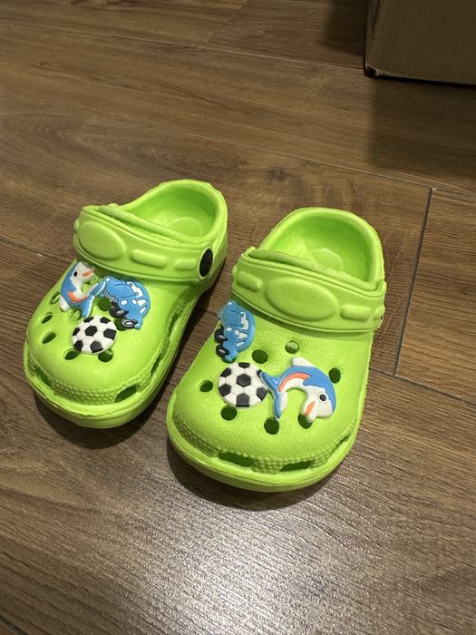 Klapki sandały dziecięce jak Crocs do wody, na basen rozmiar 23-24 C7